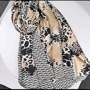 Summer Women’s Scarf